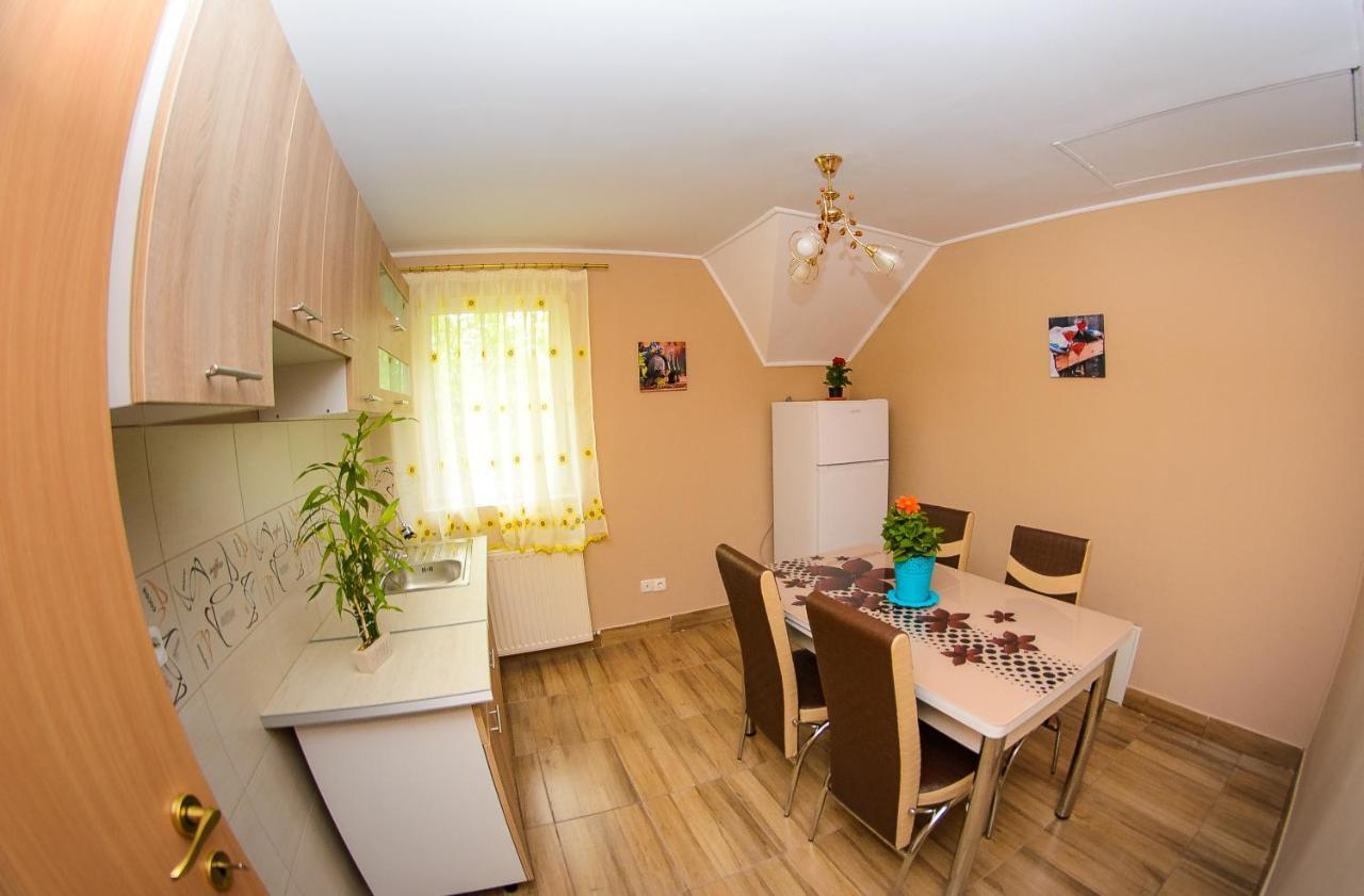 Casa Liana Hotel Oradea Eksteriør billede