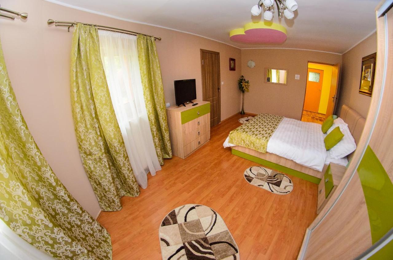 Casa Liana Hotel Oradea Eksteriør billede